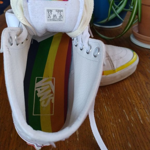 Vans Sk8-Hi Tapered True White Rainbow Foxing 7 5.5 Pride🏳️🌈 - Picture 11 of 13